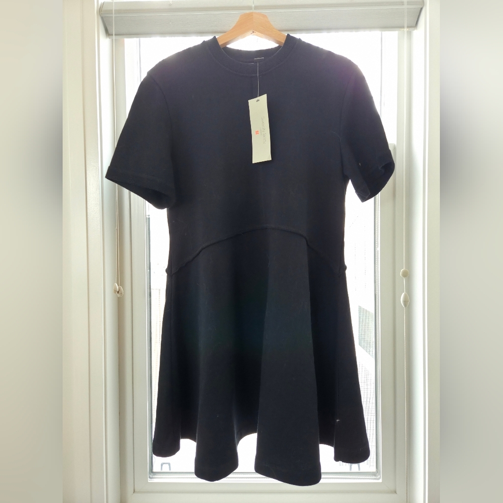 Sweaty Betty Black Short Sleeve Dress